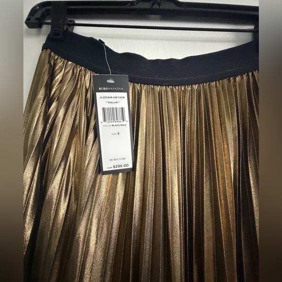 BCBGMaxAzria Metallic Gold Maxi Skirt - Picture 4 of 4